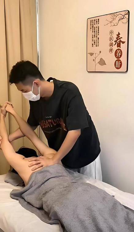 日本精油按摩av的相关介绍