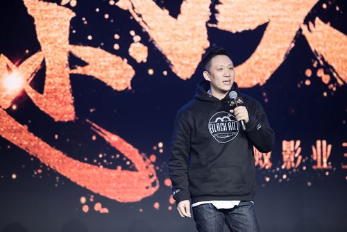 欧美熟女人妻魅力指南：解锁成熟风韵与婚姻保鲜的私房秘籍
