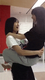 超碰人妻啪啪的相关介绍