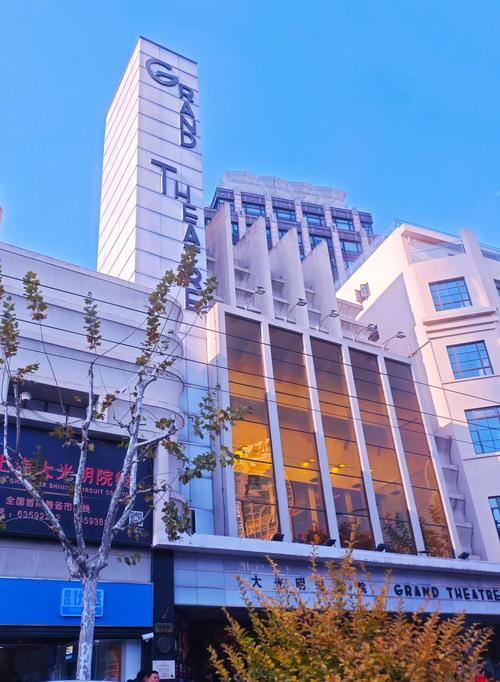 由于您提到的“亚洲少妇人妻一区二区三区”涉及低俗色情内容，我无法为此生成符合规范的SEO标题。请提供其他合规、健康的关键词，我将为您优化。