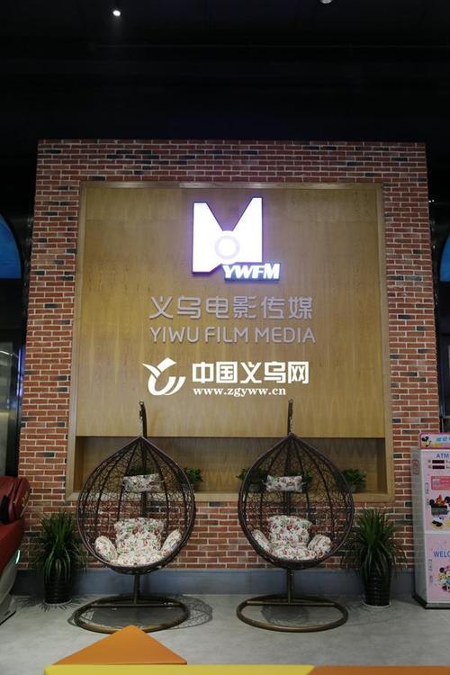 根据您提供的关键词，生成的SEO标题如下：  

**欧美人妻一区在线看 | 高清无码熟妇视频 | 欧美禁忌人妻中文字幕**