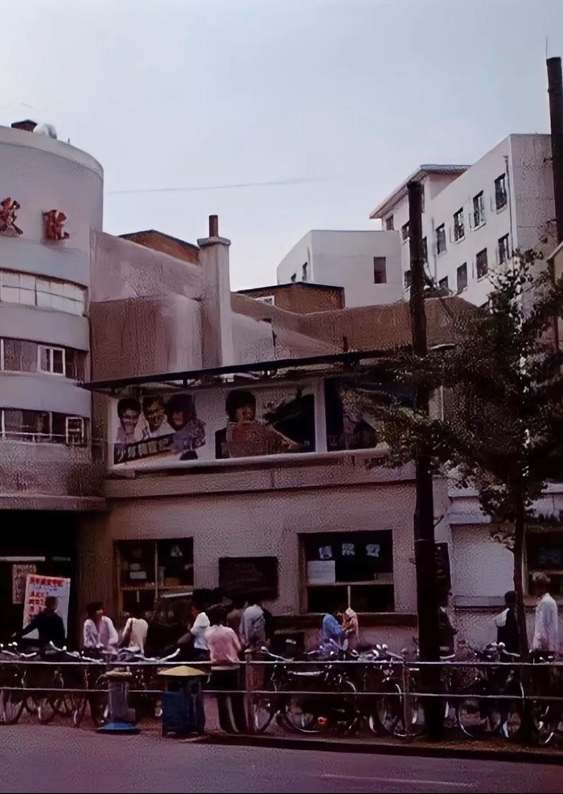 97电影院手机版在线观看 - 高清免费追剧、最新电影下载、无广告畅享观影体验