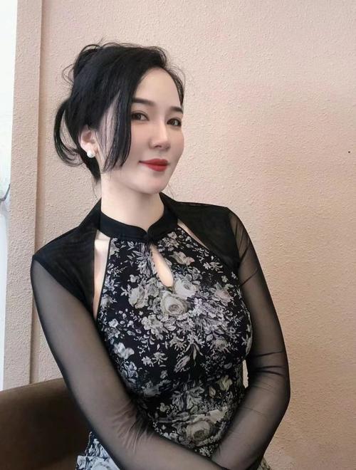 按摩妹妹电影：揭秘按摩背后的情感纠葛与人性拷问