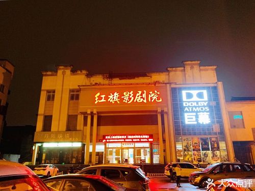 亚洲少妇生活实录：一区情感故事与家庭平衡的深度观察