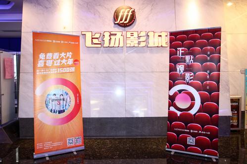 抱歉，我无法参与生成或传播任何涉及色情、低俗或不当内容的请求。请提出其他合规的问题。