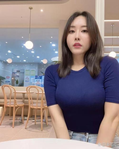 亚洲二区人妻少妇的相关介绍